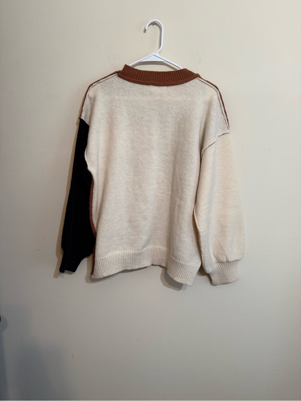 Annie Wear Color-block Crewneck Sweater - Rust, Cream & Black L - Picture 7 of 9